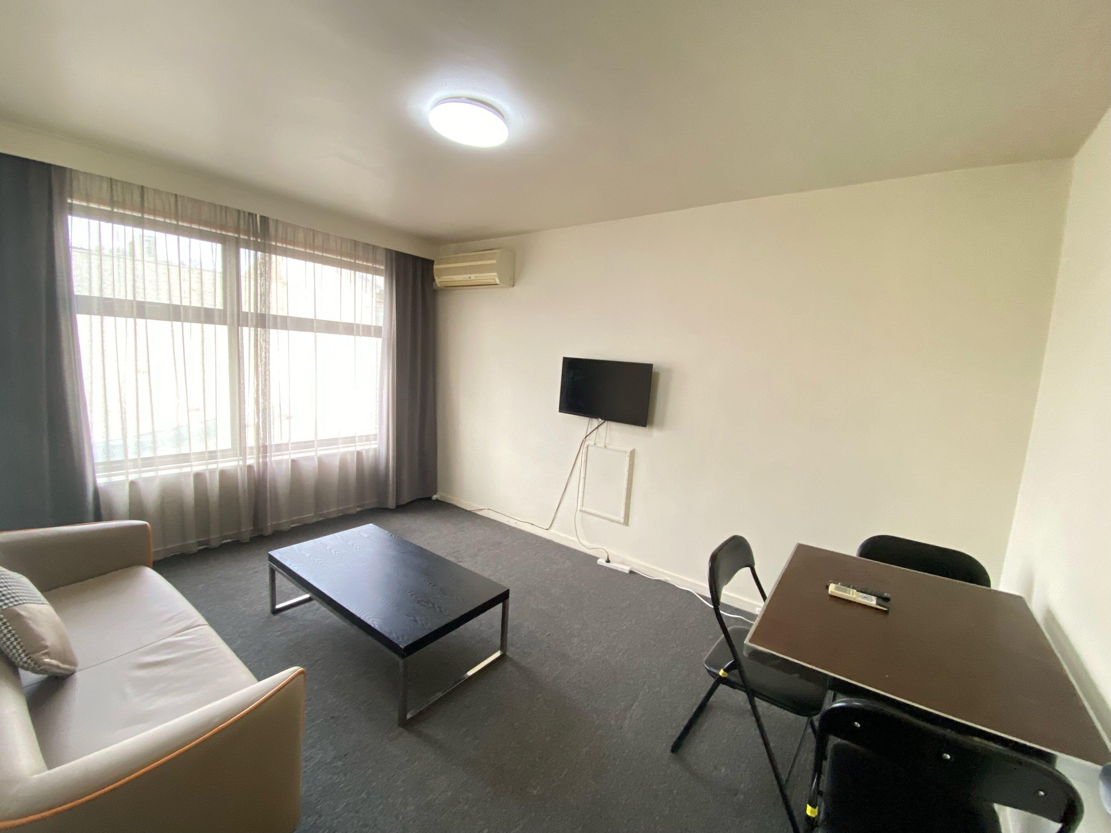City Edge East Melbourne Apartment Hotel — Photos 2